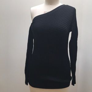 Bcbgmaxazria “AYA” black Long sleeve